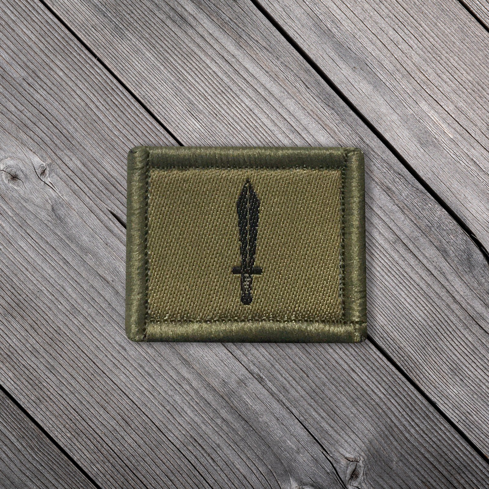 Soldat de la police militaire - Insigne - Vert